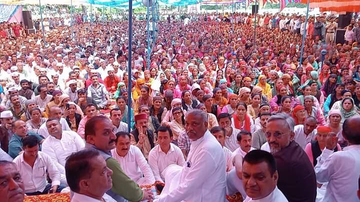 बीजेपी के नेता फिर बोले : नहीं तो वोट मांगने नहीं आऊंगा