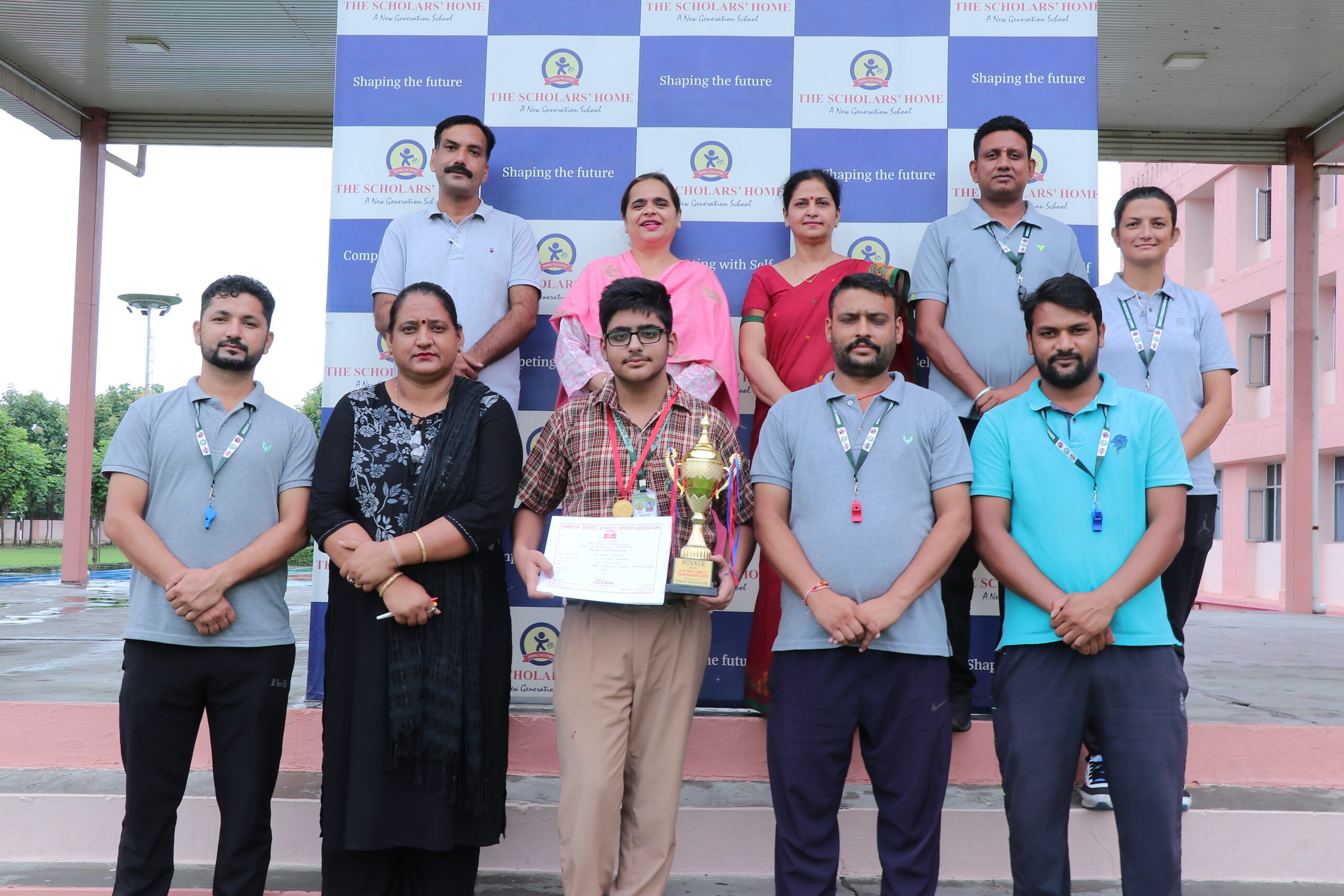 जिला स्तरीय अंडर-19 boys शतरंज प्रतियोगिता में द स्कॉलर्स होम स्कूल के बच्चो ने बाजी मारी