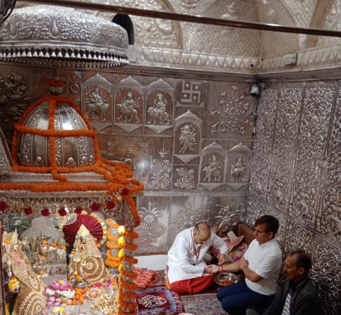 महामाया : माता बाला सुंदरी मंदिर में श्रद्धालुओं का एक किलो 330 ग्राम चांदी का चढ़ावा