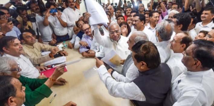 1971 के बाद दलित नेता मल्लिकार्जुन खड़गे बन सकते है कांग्रेस के अध्यक्ष