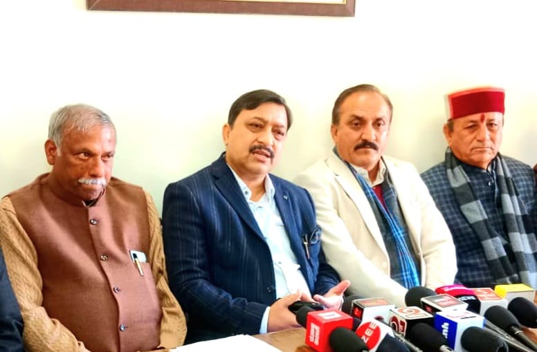 20 दिन में कांग्रेस सरकार ने सिर्फ कार्यालय बंद करने का किया काम : सुरेश कश्यप