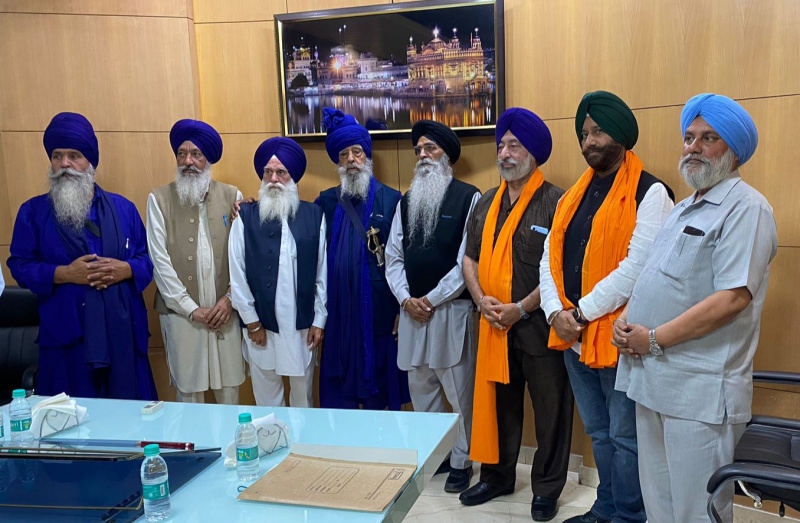 गुरुद्वारा प्रबंधक कमेटी पांवटा साहिब की नई टीम