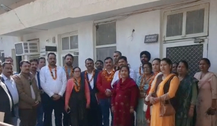 मनीष तोमर समर्थक देवराज नेगी बने प्रधानों के प्रधान मनीष तोमर समर्थक देवराज नेगी बने प्रधानों के प्रधान