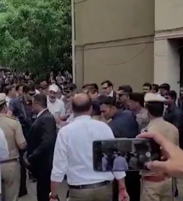 कांग्रेस नेता राहुल गांधी को अदालत ने क्यों सुनाई 2 साल की सजा ?