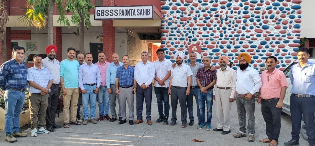 तारुवाला के सरकारी स्कूल से पढ़कर कई  ने बनाई अलग पहचान