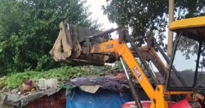 दंगों के बाद CM मनोहर हुए ‘ लाल ‘  नूंह में घुसपैठियों पर बड़ी कार्यवाही