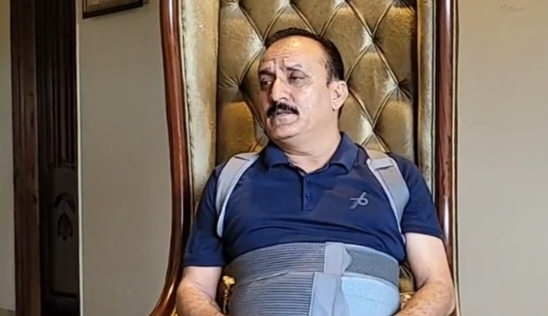 चोट के बाद भी मीडिया से की बात : अंतिम सांस तक लड़ूगा: बलदेव तोमर चोट के बाद भी मीडिया से की बात : अंतिम सांस तक लड़ूगा: बलदेव तोमर