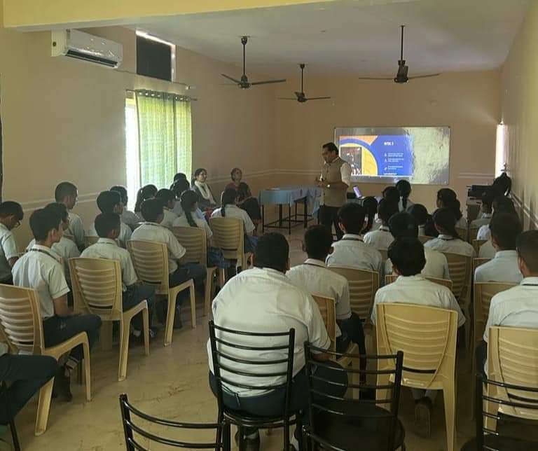 वर्कशॉप का सफलतापूर्वक आयोजन वर्कशॉप का सफलतापूर्वक आयोजन