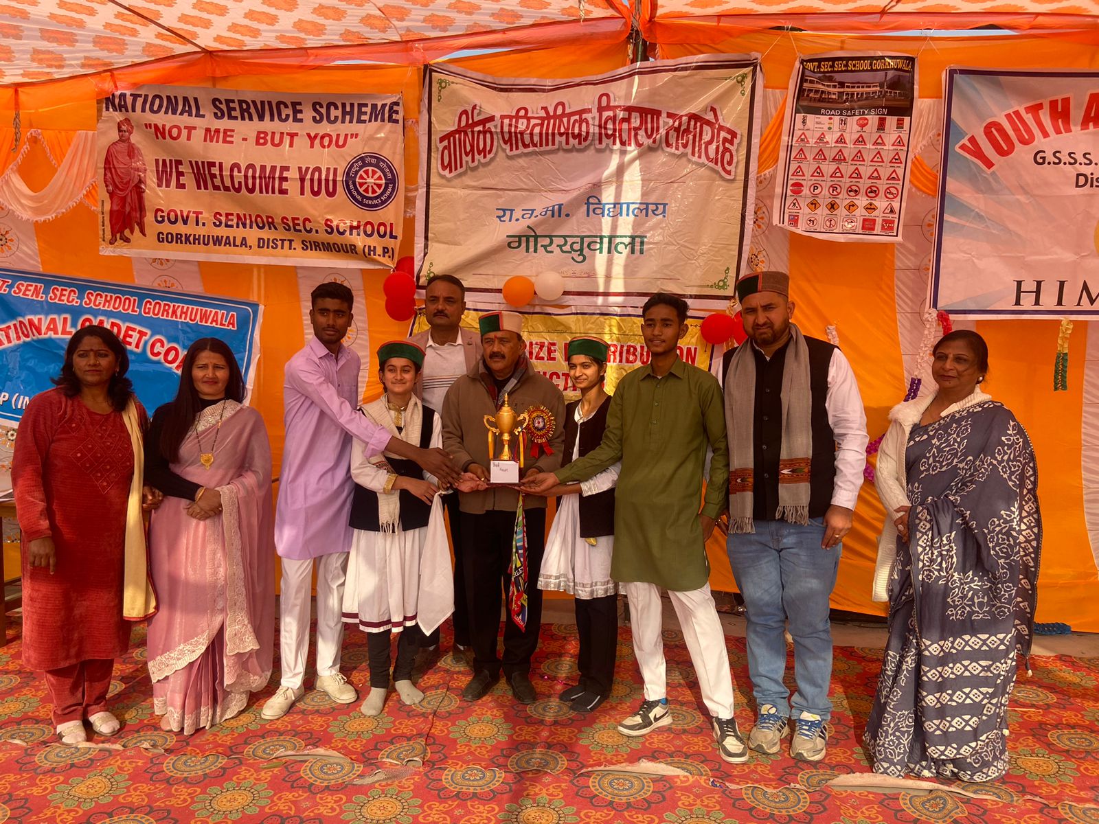 परीक्षाएं नजदीक है खूब मेहनत करें : जंग