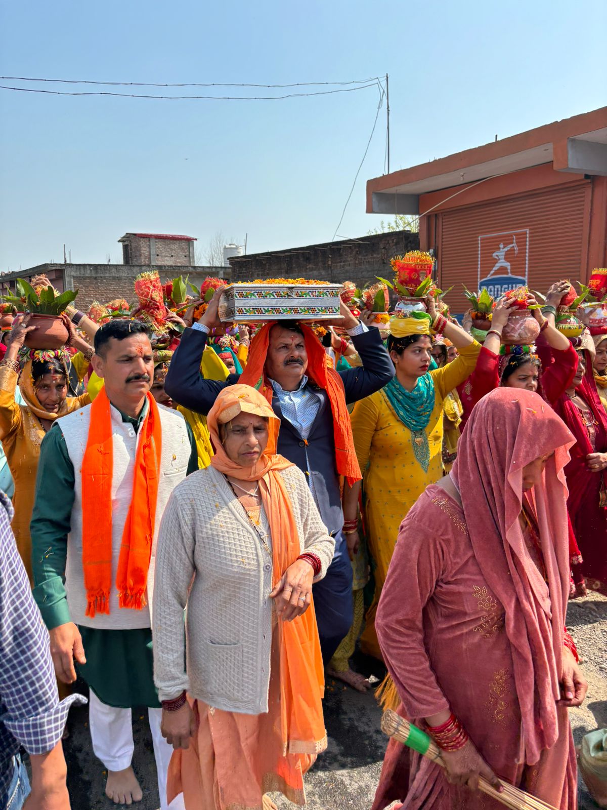 प्राणियों में सद्भावना हो, विश्व का कल्याण हो