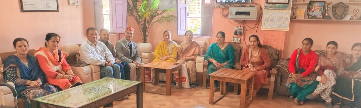 छात्राओं को परीक्षाओं के दौरान ना करवाए घरेलू काम : पढ़ने को प्रेरित करें