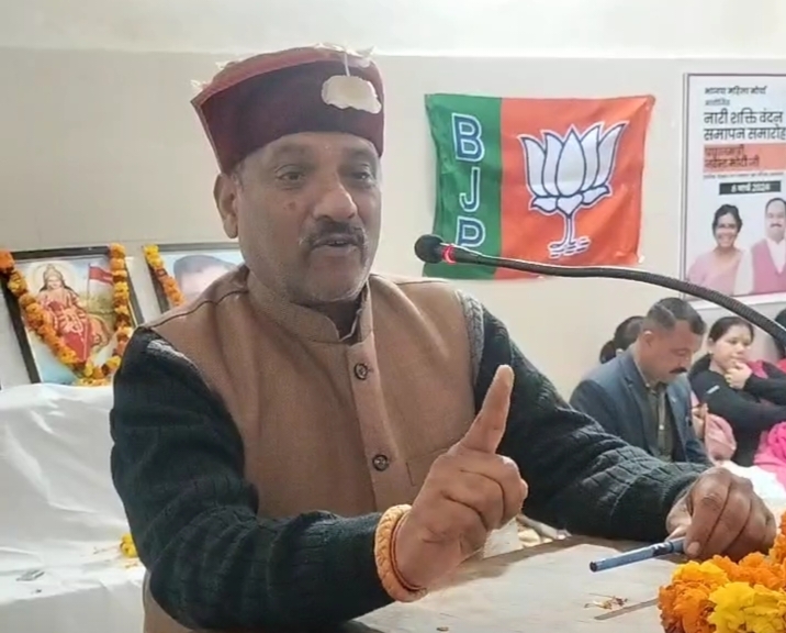 पूर्व मंत्री सुखराम ने कही बड़ी बात :  ये सरकार कब तक है ?