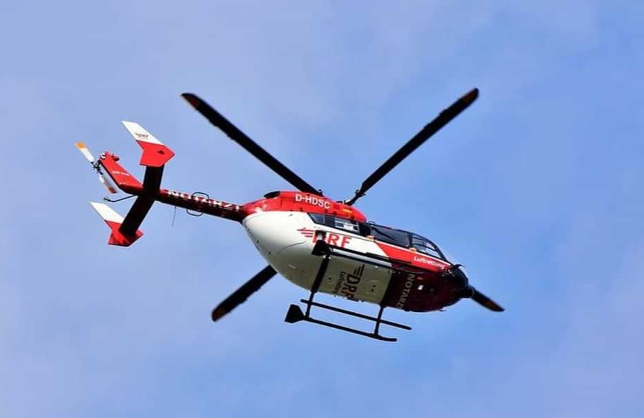 कांग्रेस के बागी विधायक समेत 11 MLA का हेलीकॉप्टर उत्तराखंड में हुआ लैंड