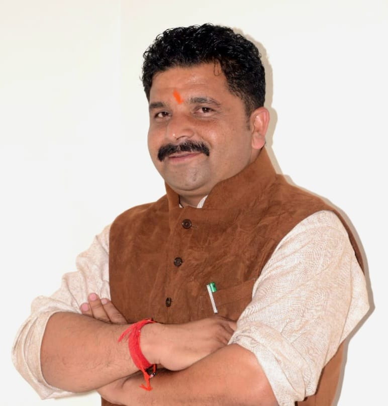 कांग्रेस को हार का डर, इसलिए नहीं कर रहे निर्दलियों इस्तीफे मंजूर : हंस राज