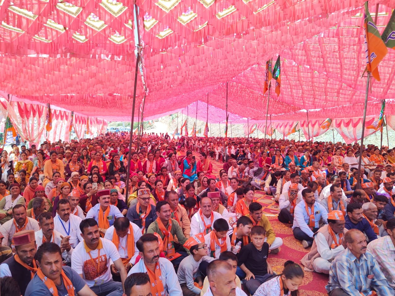 शिलाई में पन्ना प्रमुखों ने दिखाई ताकत; कश्यप को जिताने का लिया संकल्प