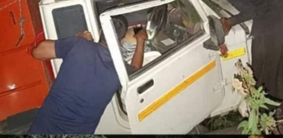 विकासनगर से नेरवा जा रही है पिकअप दुर्घटनाग्रस्त : तीन की मौत एक घायल