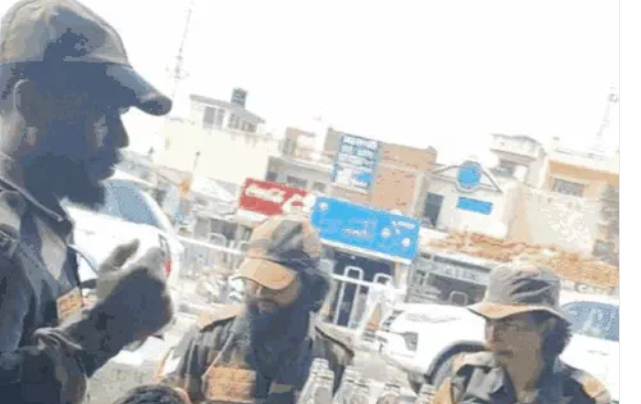 जिनको संदिग्ध आतंकी मानकर ढूंढ रही थी पुलिस वो निकले BSF के जवान