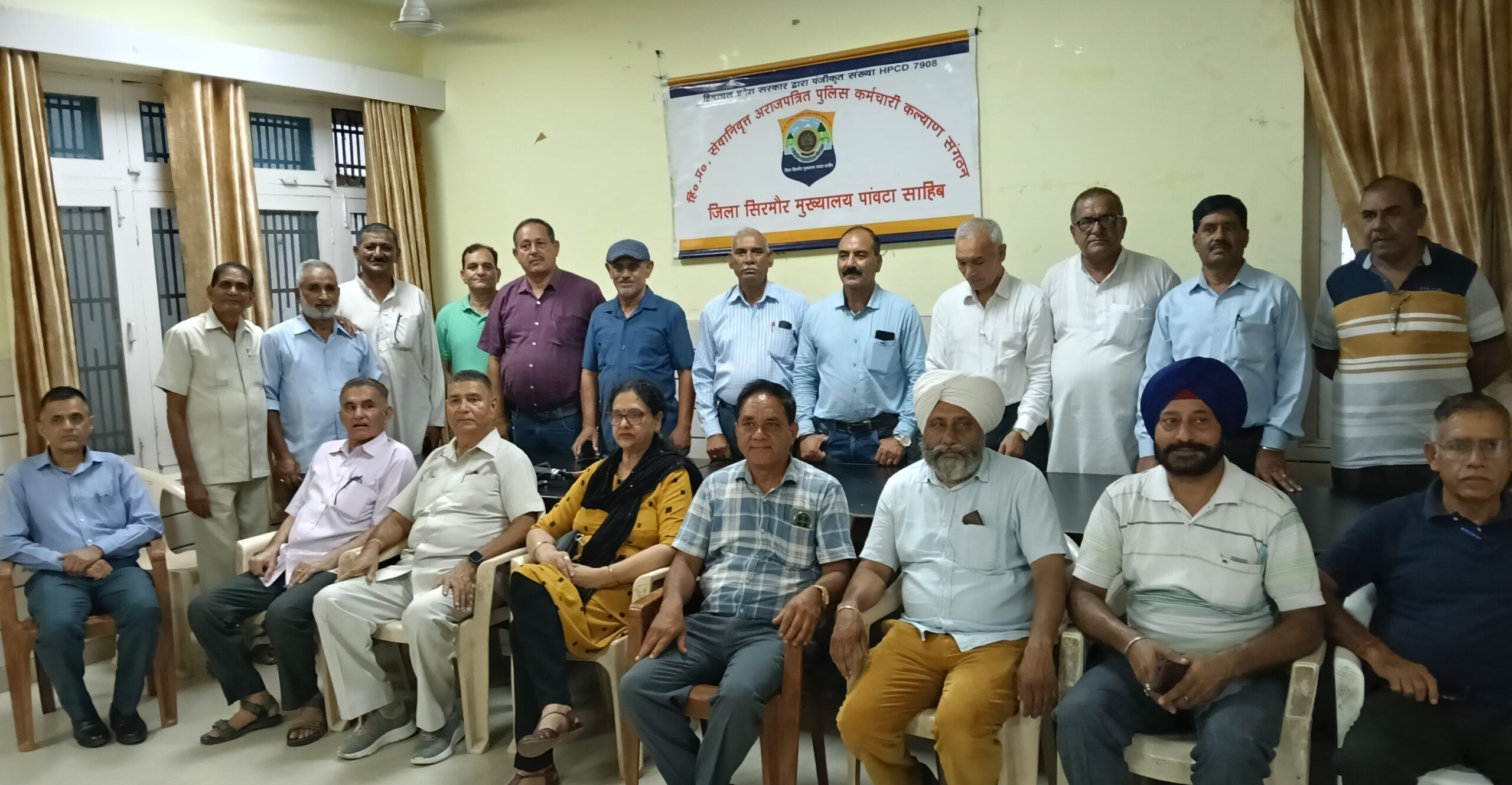 सरकार को 15 अगस्त तक का अल्टीमेटम