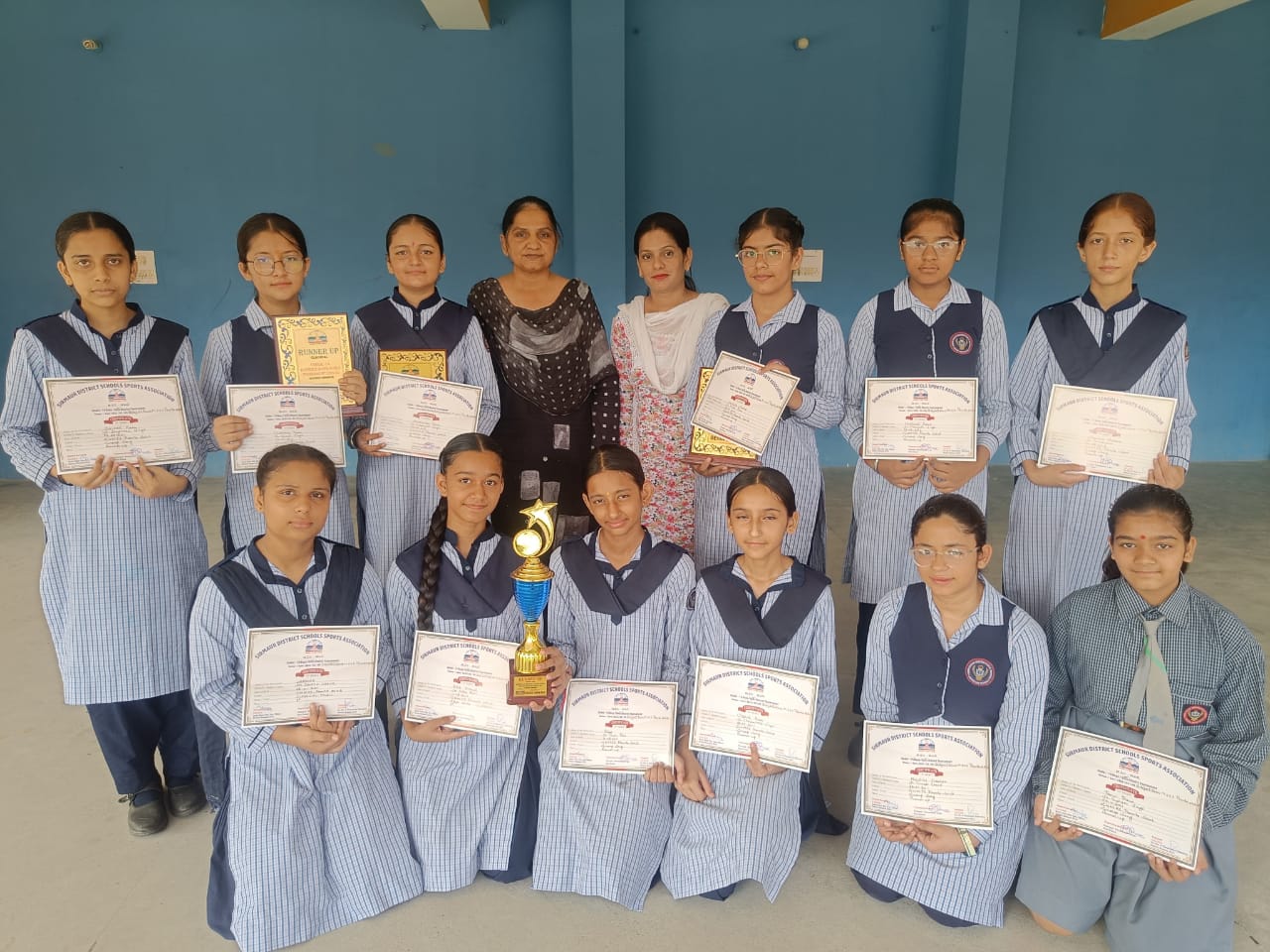 स्कूल की 6 छात्राएं राज्य स्तरीय प्रतियोगिता के लिए चयनित