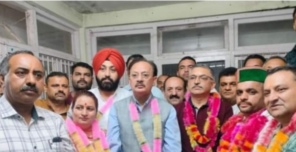 जिला युवा कांग्रेस अध्यक्ष पद के ओपी ठाकुर का नामांकन रद्द होने गरमाई सियासत