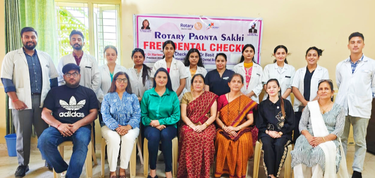 द रोज़ ऑर्किड स्कूल में मुफ़्त दंत चिकित्सा जांच शिविर का आयोजन