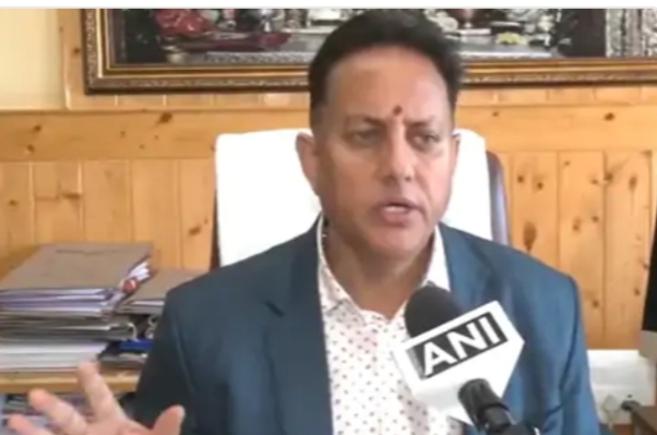 टॉयलेट टैक्स पर क्या बोले अधिकारी