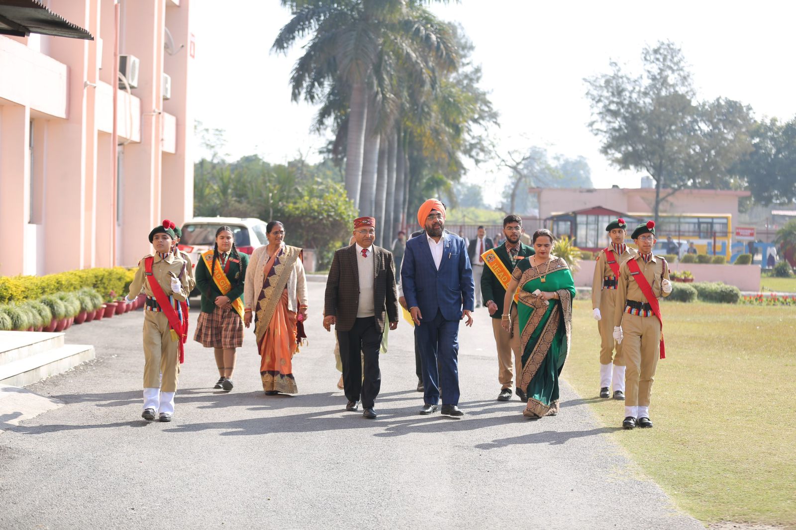 द स्कॉलर्स होम स्कूल में धूमधाम से मनाया गया गणतंत्र दिवस