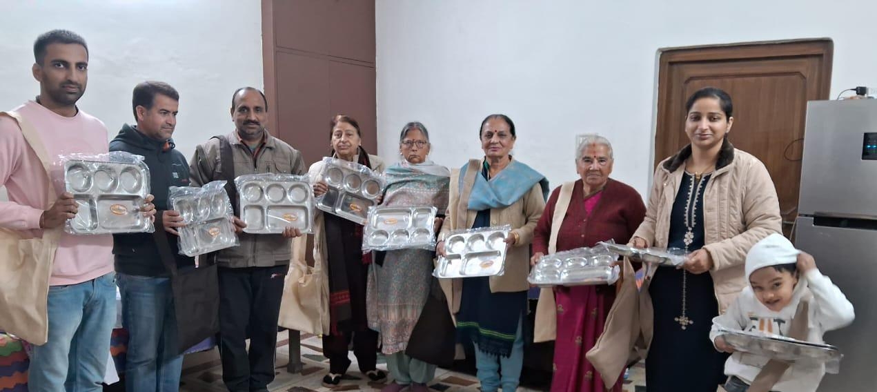 RSS ने की महाकुंभ को प्लास्टिक मुक्त बनाने की अनूठी पहल