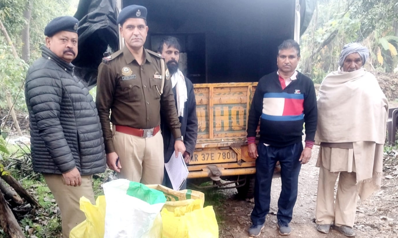 अब माजरा थाना क्षेत्र में पुलिस ने फिर पकड़ा शराब का जखीरा